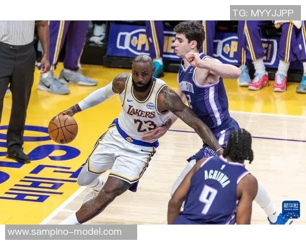 湖人对阵国王的精彩对决直播回顾与赛后分析